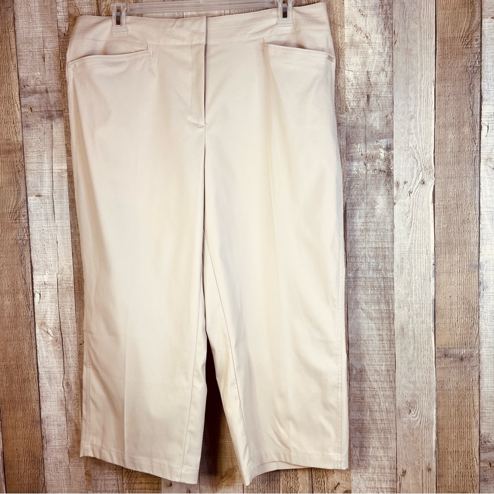 Tail Essentials Classic Fit Slightly Taper Wide Leg Size 18 Tan Capris w…